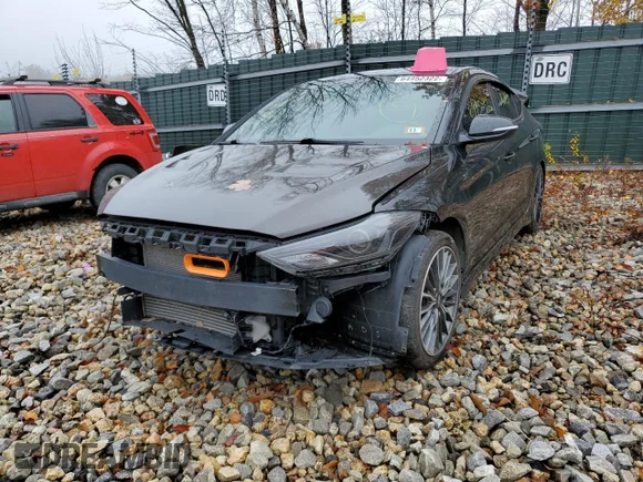 ✅ 2018 Hyundai Elantra Sport • VIN: KMHD04LBXJU537941 • Lot: 64952322. Wystawiony na Copart z przebiegiem 64 284 mil. Bezpłatny archiwum sprzedaży aukcyjnych z USA i szczegółowy raport historii pojazdu na DreamBid. Zdjęcie 2.