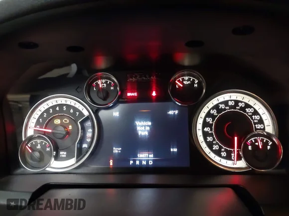 ✅ 2019 Ram 1500 Big Horn • VIN: 1C6RR7LT2KS605406 • Lot: 42014356. Wystawiony na IAAI z przebiegiem 136 577 mil. Bezpłatny archiwum sprzedaży aukcyjnych z USA i szczegółowy raport historii pojazdu na DreamBid. Zdjęcie 7.