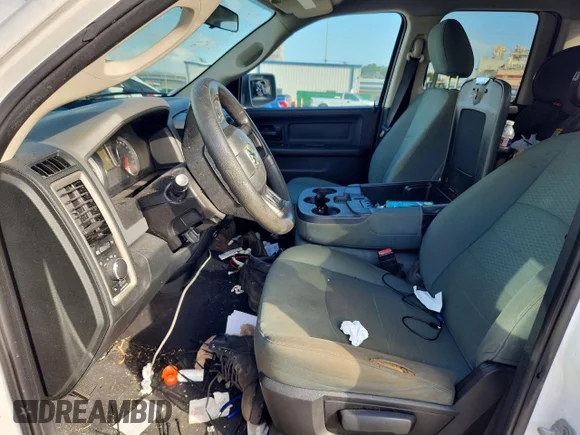 ✅ 2015 Ram 1500 Express • VIN: 1C6RR6FT8FS635330 • Лот: 59178716. Опубліковано раніше на Copart з пробігом 193 938 миль. Безкоштовний доступ до архіву аукціонних продажів зі США та докладний звіт про історію автомобіля на DreamBid. Зображення 7.