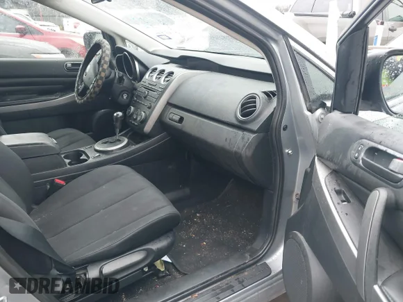 ✅ 2011 Mazda CX-7 i Sport • VIN: JM3ER2B57B0403211 • Лот: 41550134. Опубліковано раніше на IAAI з пробігом 139 758 миль. Безкоштовний доступ до архіву аукціонних продажів зі США та докладний звіт про історію автомобіля на DreamBid. Зображення 5.