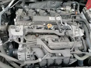 ✅ 2022 Toyota Corolla Cross L • VIN: 7MUAAABG8NV021755 • Лот: 82632505. Опубликован ранее на Copart с пробегом 37 113 миль. Бесплатный доступ к архиву аукционных продаж из США и подробный отчёт об истории автомобиля на DreamBid. Изображение 16.