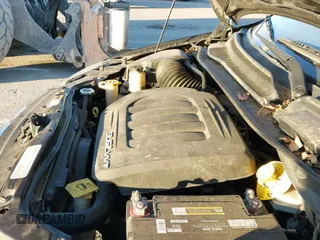 ✅ 2015 Chrysler Town & Country Touring • VIN: 2C4RC1BG5FR611364 • Лот: 43614086. Опубликован ранее на IAAI с пробегом 214 042 миль. Бесплатный доступ к архиву аукционных продаж из США и подробный отчёт об истории автомобиля на DreamBid. Изображение 19.