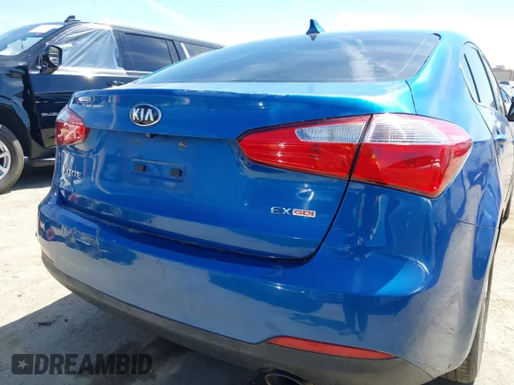 ✅ 2014 Kia Forte EX • VIN: KNAFX4A84E5124104 • Lot: 44722582. Listed on IAAI with 188,565 mi. Free auction sales archive from the USA and detailed vehicle history report at DreamBid. Image 6.