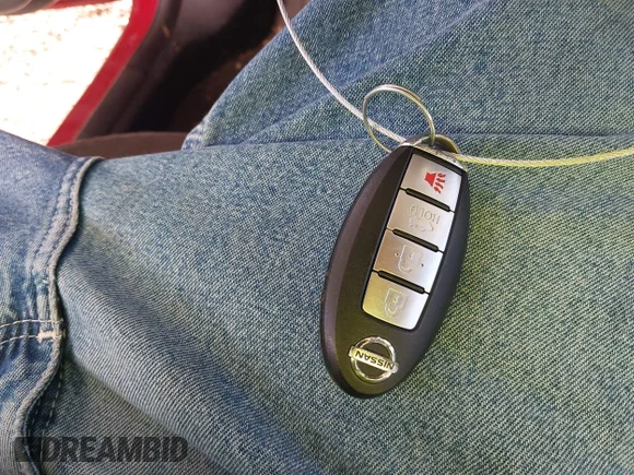 ✅ 2010 Nissan Sentra S • VIN: 3N1AB6AP3AL725533 • Lot: 43392263. Listed on IAAI with 147,932 mi. Free auction sales archive from the USA and detailed vehicle history report at DreamBid. Image 11.