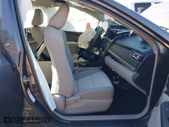 ✅ 2014 Toyota Camry LE • VIN: 4T4BF1FK5ER442957 • Lot: 44024623. Wystawiony na IAAI z przebiegiem Nie podano. Bezpłatny archiwum sprzedaży aukcyjnych z USA i szczegółowy raport historii pojazdu na DreamBid. Zdjęcie 5.
