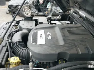 ✅ 2018 Jeep Wrangler Unlimited Sport S • VIN: 1C4BJWDG2JL898620 • Lot: 41530350. Wystawiony na IAAI z przebiegiem 86 722 mil. Bezpłatny archiwum sprzedaży aukcyjnych z USA i szczegółowy raport historii pojazdu na DreamBid. Zdjęcie 20.