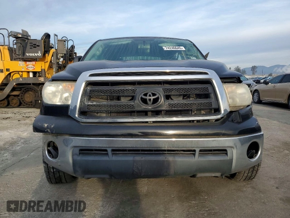 ✅ 2010 Toyota Tundra • VIN: 5TFEM5F14AX017464 • Lot: 74246645. Wystawiony na Copart z przebiegiem Nie podano. Bezpłatny archiwum sprzedaży aukcyjnych z USA i szczegółowy raport historii pojazdu na DreamBid. Zdjęcie 5.