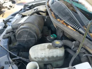 ✅ 2005 Chevrolet Express Cargo • VIN: 1GCGG25V151148606 • Lot: 43766191. Wystawiony na IAAI z przebiegiem 326 269 mil. Bezpłatny archiwum sprzedaży aukcyjnych z USA i szczegółowy raport historii pojazdu na DreamBid. Zdjęcie 19.