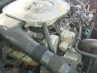 ✅ 1985 Mercedes-Benz 500 SEL • VIN: WDBCA37D3FA134037 • Lot: 42855243. Listed on IAAI with 211,412 mi. Free auction sales archive from the USA and detailed vehicle history report at DreamBid. Image 12.