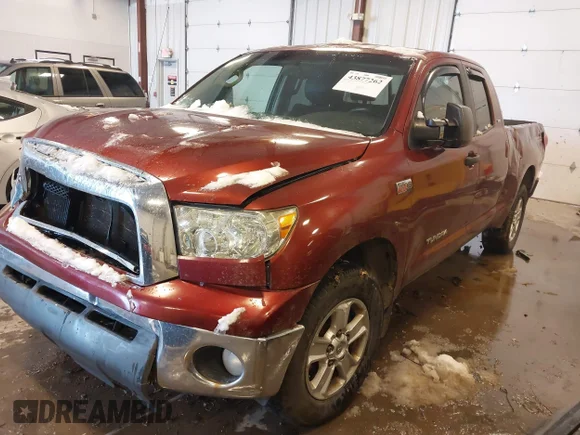 ✅ 2008 Toyota Tundra SR5 • VIN: 5TFBV54148X052907 • Lot: 43877262. Wystawiony na IAAI z przebiegiem 239 332 mil. Bezpłatny archiwum sprzedaży aukcyjnych z USA i szczegółowy raport historii pojazdu na DreamBid. Zdjęcie 2.
