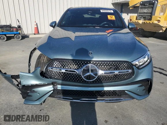 ✅ 2025 Mercedes-Benz GLC 300 • VIN: W1NKJ4HB3SF359421 • Lot: 84059315. Wystawiony na Copart z przebiegiem 11 503 mil. Bezpłatny archiwum sprzedaży aukcyjnych z USA i szczegółowy raport historii pojazdu na DreamBid. Zdjęcie 5.
