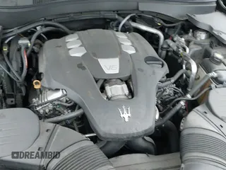 ✅ 2018 Maserati Levante • VIN: ZN661XUA0JX301331 • Lot: 42448335. Wystawiony na IAAI z przebiegiem 77 358 mil. Bezpłatny archiwum sprzedaży aukcyjnych z USA i szczegółowy raport historii pojazdu na DreamBid. Zdjęcie 19.