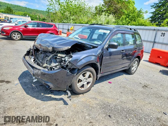 ✅ 2012 Subaru Forester X • VIN: JF2SHABC0CH402574 • Lot: 54292726. Wystawiony na Copart z przebiegiem 88 582 mil. Bezpłatny archiwum sprzedaży aukcyjnych z USA i szczegółowy raport historii pojazdu na DreamBid. Zdjęcie 1.