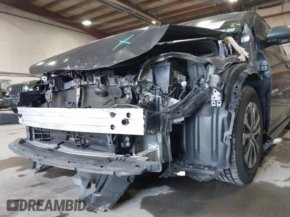 ✅ 2019 Toyota Prius LE • VIN: JTDL9RFU5K3004161 • Лот: 43339962. Опубликован ранее на IAAI с пробегом 164 461 миль. Бесплатный доступ к архиву аукционных продаж из США и подробный отчёт об истории автомобиля на DreamBid. Изображение 6.