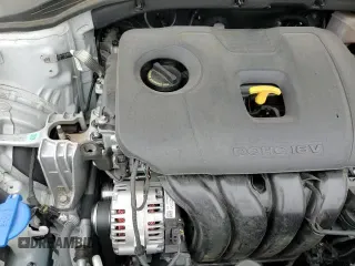 2019 Hyundai Elantra SEL с VIN 5NPD84LF6KH492086, выставлен на аукционе Copart как лот 81922745 с пробегом 27 049 миль миль и Списание • Salvage title. История ставок и продаж доступна на DreamBid. Изображение 13.