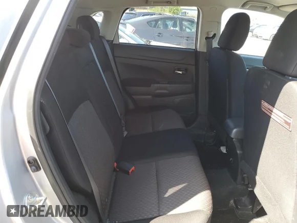 ✅ 2017 Mitsubishi Outlander ES • VIN: JA4AP3AU0HZ017109 • Лот: 44296563. Опубликован ранее на Copart с пробегом 68 253 миль. Бесплатный доступ к архиву аукционных продаж из США и подробный отчёт об истории автомобиля на DreamBid. Изображение 10.