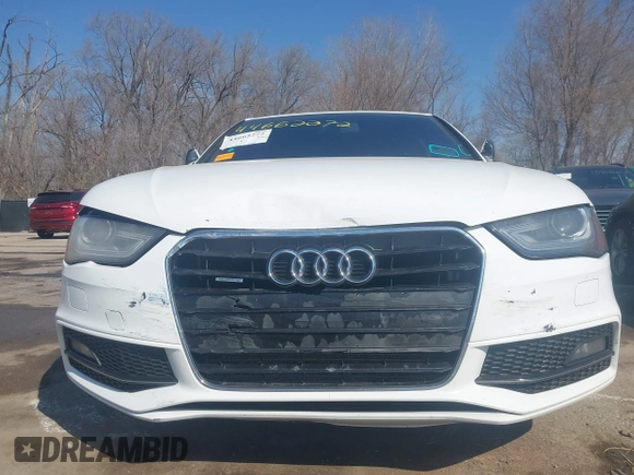 ✅ 2014 Audi A4 Premium • VIN: WAUBFAFL0EN032176 • Lot: 44662272. Wystawiony na IAAI z przebiegiem 137 574 mil. Bezpłatny archiwum sprzedaży aukcyjnych z USA i szczegółowy raport historii pojazdu na DreamBid. Zdjęcie 6.