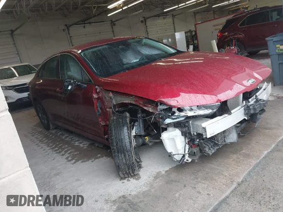 ✅ 2021 Kia K5 LXS • VIN: 5XXG14J28MG016177 • Лот: 40442685. Опубліковано раніше на IAAI з пробігом 60 316 миль. Безкоштовний доступ до архіву аукціонних продажів зі США та докладний звіт про історію автомобіля на DreamBid. Зображення 1.