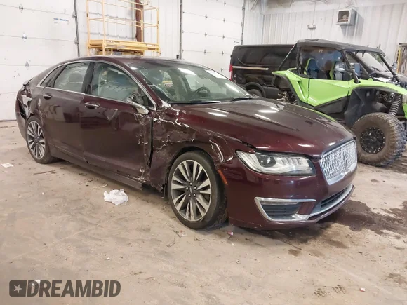 ✅ 2017 Lincoln MKZ Reserve • VIN: 3LN6L5E97HR666253 • Lot: 45105336. Wystawiony na IAAI z przebiegiem 121 077 mil. Bezpłatny archiwum sprzedaży aukcyjnych z USA i szczegółowy raport historii pojazdu na DreamBid. Zdjęcie 1.