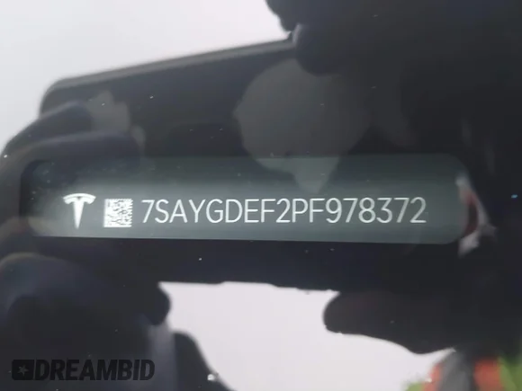✅ 2023 Tesla Model Y Performance • VIN: 7SAYGDEF2PF978372 • Лот: 41512030. Опубликован ранее на IAAI с пробегом Не указан. Бесплатный доступ к архиву аукционных продаж из США и подробный отчёт об истории автомобиля на DreamBid. Изображение 9.