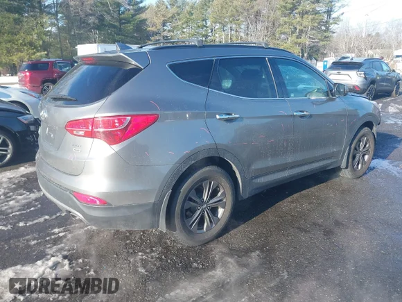 ✅ 2014 Hyundai Santa Fe • VIN: 5XYZUDLB7EG210449 • Лот: 44114467. Опубліковано раніше на IAAI з пробігом 80 695 миль. Безкоштовний доступ до архіву аукціонних продажів зі США та докладний звіт про історію автомобіля на DreamBid. Зображення 4.