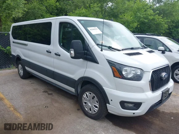 ✅ 2024 Ford Transit Passenger XL • VIN: 1FBAX2YG6RKA47052 • Lot: 42500436. Listed on IAAI with 40,965 mi. Free auction sales archive from the USA and detailed vehicle history report at DreamBid. Image 1.