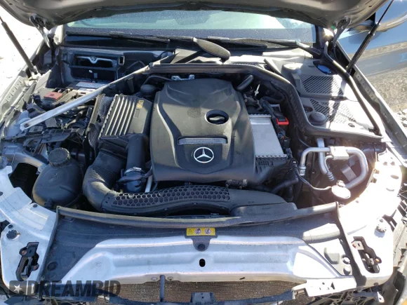 ✅ 2015 Mercedes-Benz C 300 Luxury • VIN: 55SWF4KB0FU011782 • Lot: 46941363. Listed on Copart with 80,747 mi. Free auction sales archive from the USA and detailed vehicle history report at DreamBid. Image 11.