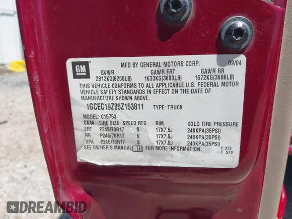 ✅ 2005 Chevrolet Silverado 1500 LS • VIN: 1GCEC19Z05Z153811 • Lot: 44813470. Wystawiony na IAAI z przebiegiem 192 062 mil. Bezpłatny archiwum sprzedaży aukcyjnych z USA i szczegółowy raport historii pojazdu na DreamBid. Zdjęcie 9.