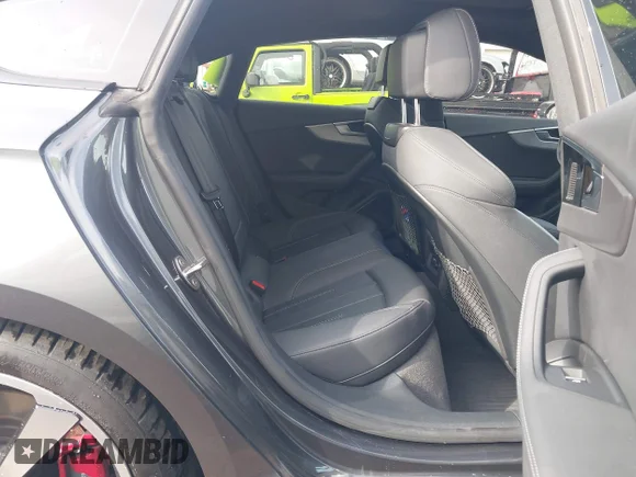 ✅ 2023 Audi A5 Sportback S line Premium Plus • VIN: WAUFACF57PA059981 • Lot: 44099771. Wystawiony na IAAI z przebiegiem 25 042 mil. Bezpłatny archiwum sprzedaży aukcyjnych z USA i szczegółowy raport historii pojazdu na DreamBid. Zdjęcie 8.
