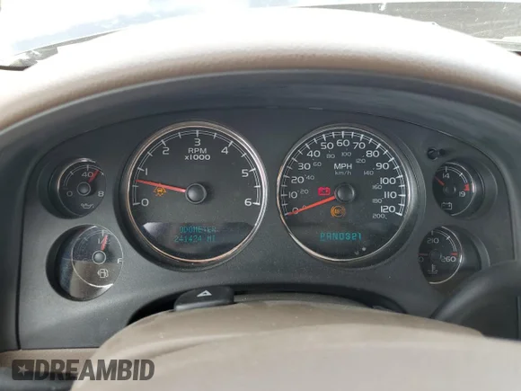✅ 2007 GMC Yukon XL SLT • VIN: 1GKFK16317J209106 • Lot: 64674574. Wystawiony na Copart z przebiegiem 241 424 mil. Bezpłatny archiwum sprzedaży aukcyjnych z USA i szczegółowy raport historii pojazdu na DreamBid. Zdjęcie 9.