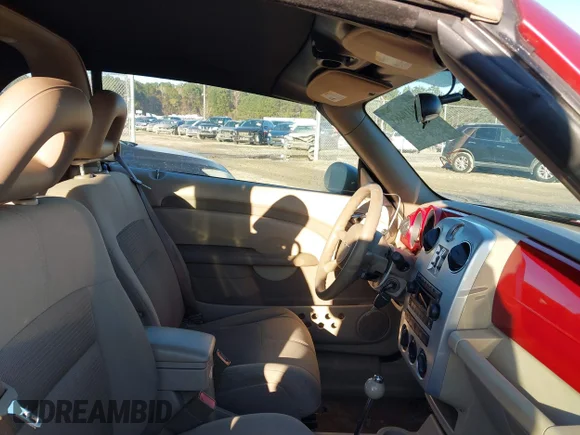 ✅ 2008 Chrysler PT Cruiser • VIN: 3C3HY55X38T121770 • Lot: 43919463. Wystawiony na IAAI z przebiegiem 153 145 mil. Bezpłatny archiwum sprzedaży aukcyjnych z USA i szczegółowy raport historii pojazdu na DreamBid. Zdjęcie 5.