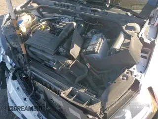 ✅ 2017 Volkswagen Jetta SE • VIN: 3VWDB7AJ2HM359884 • Лот: 92107135. Опубликован ранее на Copart с пробегом 31 748 миль. Бесплатный доступ к архиву аукционных продаж из США и подробный отчёт об истории автомобиля на DreamBid. Изображение 15.