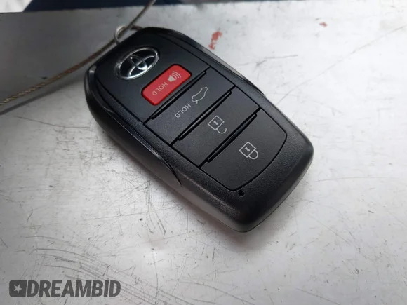 ✅ 2026 Toyota Camry LE • VIN: 4T1DAACK5TU285417 • Lot: 44861110. Wystawiony na IAAI z przebiegiem 1 116 mil. Bezpłatny archiwum sprzedaży aukcyjnych z USA i szczegółowy raport historii pojazdu na DreamBid. Zdjęcie 11.