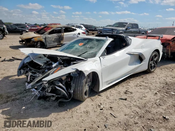 ✅ 2021 Chevrolet Corvette 2LT • VIN: 1G1YB2D4XM5117754 • Lot: 91836035. Listed on Copart with 48,721 mi. Free auction sales archive from the USA and detailed vehicle history report at DreamBid. Image 1.