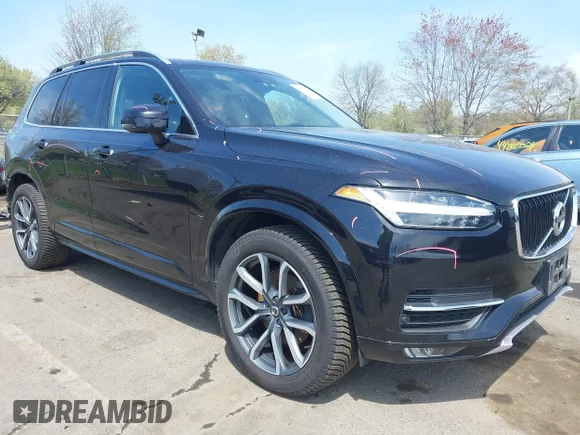 ✅ 2019 Volvo XC90 Momentum • VIN: YV4102PK6K1490803 • Lot: 44871138. Wystawiony na IAAI z przebiegiem 117 634 mil. Bezpłatny archiwum sprzedaży aukcyjnych z USA i szczegółowy raport historii pojazdu na DreamBid. Zdjęcie 1.