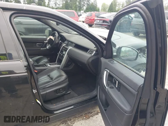 ✅ 2017 Land Rover Discovery Sport HSE • VIN: SALCR2BG1HH662281 • Lot: 45390582. Listed on IAAI with 64,765 mi. Free auction sales archive from the USA and detailed vehicle history report at DreamBid. Image 5.