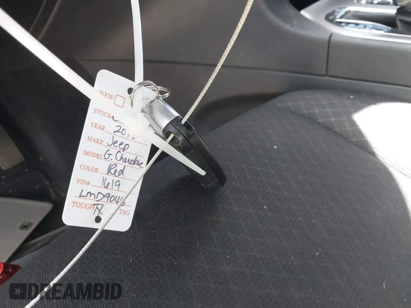 ✅ 2018 Jeep Grand Cherokee Altitude • VIN: 1C4RJEAG7JC481619 • Lot: 41828650. Wystawiony na IAAI z przebiegiem Nie podano. Bezpłatny archiwum sprzedaży aukcyjnych z USA i szczegółowy raport historii pojazdu na DreamBid. Zdjęcie 11.