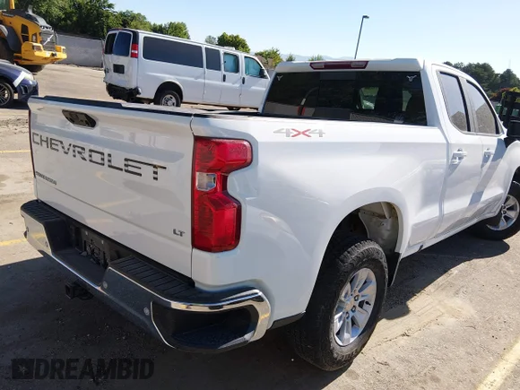 ✅ 2026 Chevrolet Silverado 1500 LT • VIN: 1GCVKDE83TZ244554 • Лот: 45270286. Опубликован ранее на IAAI с пробегом 11 415 миль. Бесплатный доступ к архиву аукционных продаж из США и подробный отчёт об истории автомобиля на DreamBid. Изображение 4.