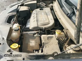 ✅ 2019 Jeep Cherokee Latitude Plus • VIN: 1C4PJLLB2KD215742 • Lot: 43518433. Wystawiony na IAAI z przebiegiem 131 054 mil. Bezpłatny archiwum sprzedaży aukcyjnych z USA i szczegółowy raport historii pojazdu na DreamBid. Zdjęcie 19.