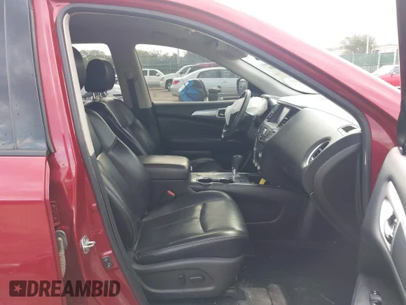 ✅ 2017 Nissan Pathfinder SV • VIN: 5N1DR2MN8HC634946 • Lot: 43198806. Wystawiony na IAAI z przebiegiem 165 168 mil. Bezpłatny archiwum sprzedaży aukcyjnych z USA i szczegółowy raport historii pojazdu na DreamBid. Zdjęcie 5.