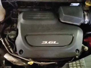 ✅ 2017 Chrysler Pacifica Touring L • VIN: 2C4RC1BG6HR642688 • Лот: 94550295. Опубликован ранее на Copart с пробегом 86 669 миль. Бесплатный доступ к архиву аукционных продаж из США и подробный отчёт об истории автомобиля на DreamBid. Изображение 14.