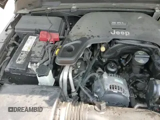 ✅ 2020 Jeep Wrangler Unlimited Sport Altitude • VIN: 1C4HJXDG2LW102854 • Лот: 60245695. Опубликован ранее на Copart с пробегом 134 575 миль. Бесплатный доступ к архиву аукционных продаж из США и подробный отчёт об истории автомобиля на DreamBid. Изображение 17.