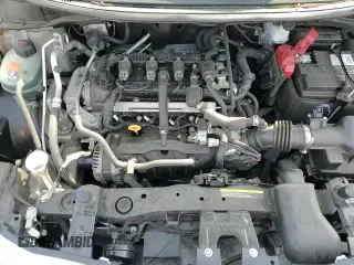 ✅ 2020 Nissan Versa S • VIN: 3N1CN8BV8LL851365 • Lot: 56668615. Listed on Copart with 52,454 mi. Free auction sales archive from the USA and detailed vehicle history report at DreamBid. Image 16.