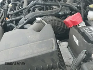 ✅ 2019 Ford Fusion SE • VIN: 3FA6P0HD2KR246053 • Lot: 43382063. Wystawiony na IAAI z przebiegiem 118 316 mil. Bezpłatny archiwum sprzedaży aukcyjnych z USA i szczegółowy raport historii pojazdu na DreamBid. Zdjęcie 19.