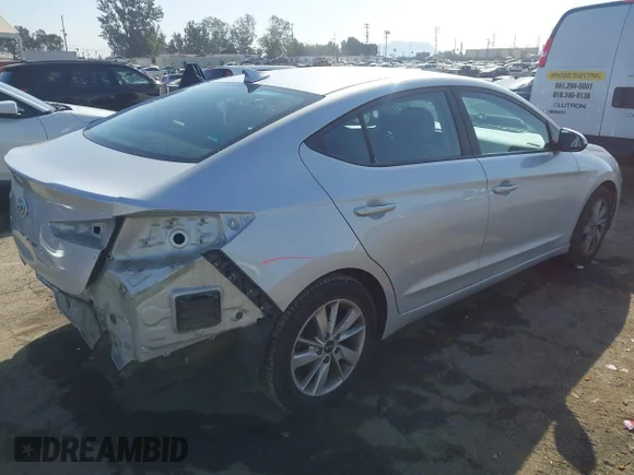✅ 2019 Hyundai Elantra SEL • VIN: 5NPD84LF2KH430359 • Лот: 44287541. Опубликован ранее на IAAI с пробегом 123 925 миль. Бесплатный доступ к архиву аукционных продаж из США и подробный отчёт об истории автомобиля на DreamBid. Изображение 4.