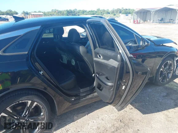 ✅ 2021 Kia K5 GT-Line • VIN: 5XXG64J2XMG022192 • Лот: 45169354. Опубліковано раніше на IAAI з пробігом 101 850 миль. Безкоштовний доступ до архіву аукціонних продажів зі США та докладний звіт про історію автомобіля на DreamBid. Зображення 8.