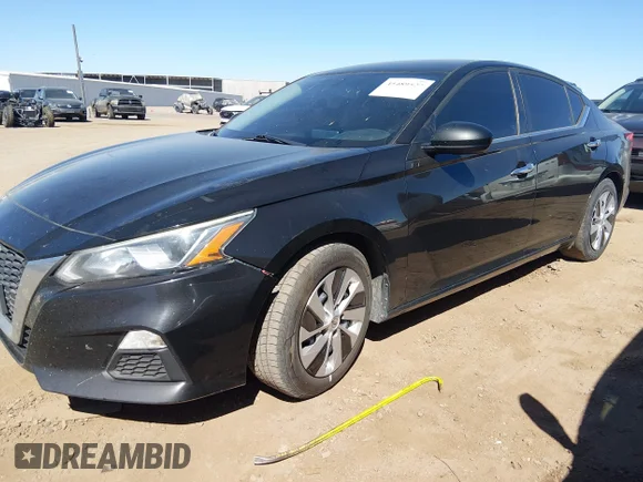 ✅ 2019 Nissan Altima S • VIN: 1N4BL4BV8KC240517 • Lot: 45489527. Wystawiony na IAAI z przebiegiem 197 956 mil. Bezpłatny archiwum sprzedaży aukcyjnych z USA i szczegółowy raport historii pojazdu na DreamBid. Zdjęcie 2.