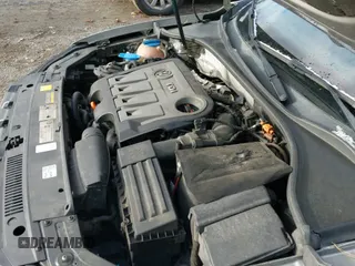 ✅ 2013 Volkswagen Passat SE • VIN: 1VWBN7A32DC098462 • Lot: 43813134. Listed on IAAI with 142,831 mi. Free auction sales archive from the USA and detailed vehicle history report at DreamBid. Image 13.