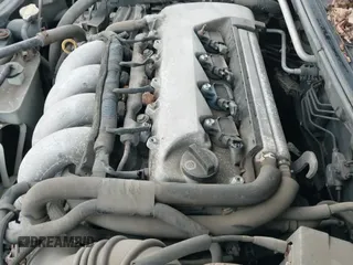 ✅ 2005 Pontiac Vibe GT • VIN: 5Y2SN63L95Z401939 • Lot: 43727642. Listed on IAAI with 196,606 mi. Free auction sales archive from the USA and detailed vehicle history report at DreamBid. Image 14.