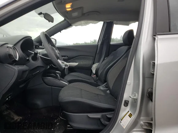 ✅ 2018 Nissan Kicks SV • VIN: 3N1CP5CU6JL512678 • Lot: 67639454. Wystawiony na Copart z przebiegiem 59 056 mil. Bezpłatny archiwum sprzedaży aukcyjnych z USA i szczegółowy raport historii pojazdu na DreamBid. Zdjęcie 7.